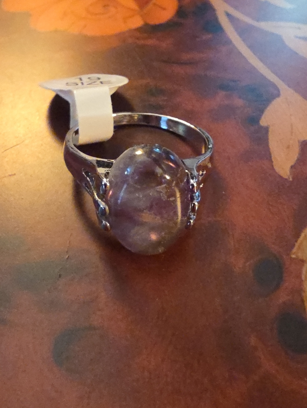 Silver Tone Ring with Pale Purple Oval Gemstone Cabochon